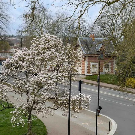 1er - Calme Et Lumineux En Centre